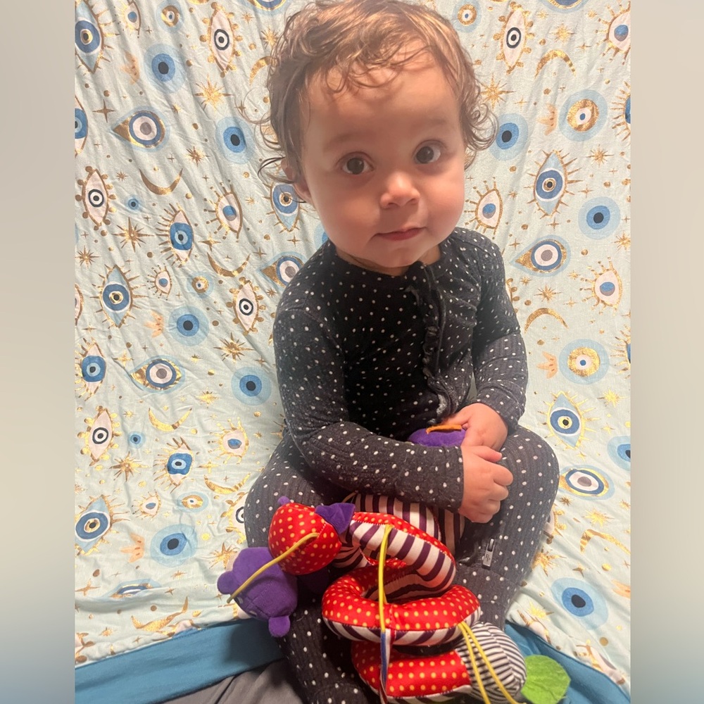 Posh Peanut bamboo polka dot ruffle butt footie 12-18 months